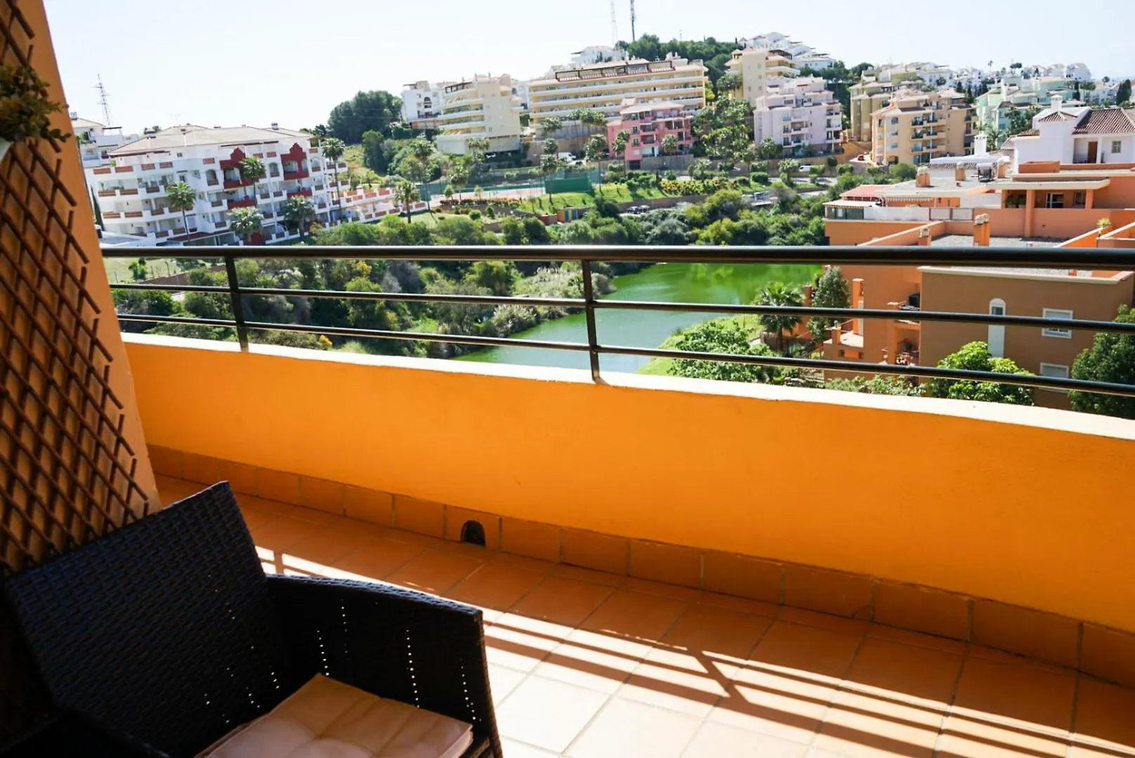 Casa Diamante: Sunny 2Br/2Ba Apartment In Mijas Spain