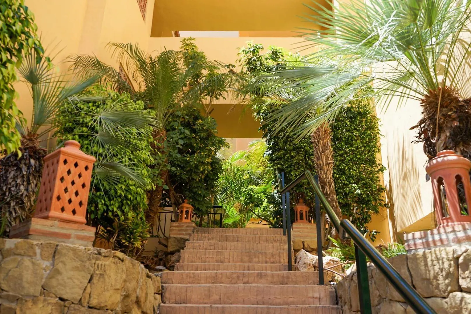 Casa Diamante: Sunny 2Br/2Ba Apartment In Mijas 0*,